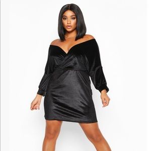 Boohoo black velvet off the shoulder dress